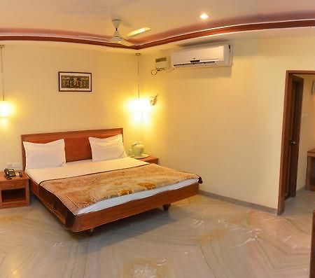 Hotel Raya'S Annexe-1 Kumbakonam Eksteriør bilde
