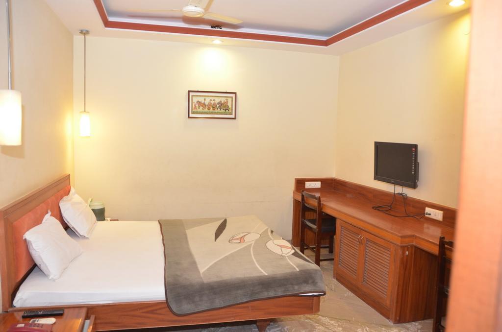 Hotel Raya'S Annexe-1 Kumbakonam Eksteriør bilde